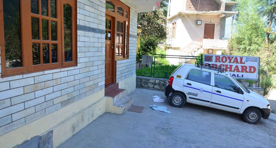 Hotel Royal Orchard, Manali 5